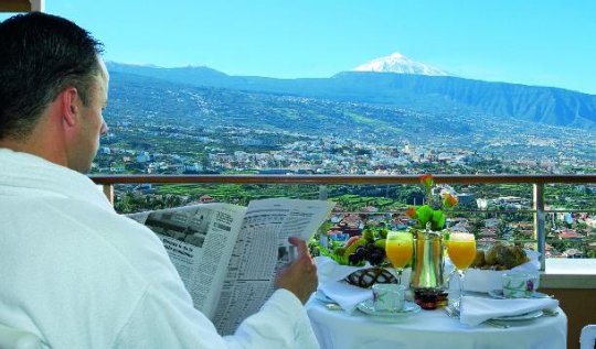 Desayuno con vistas al Teide