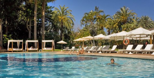 Vista piscina principal