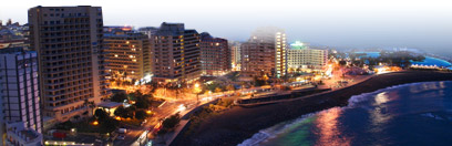Vista nocturna Puerto de la Cruz