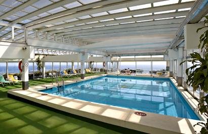 Vista piscina interior