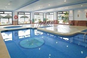 Piscina interior