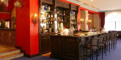 Lobby Bar