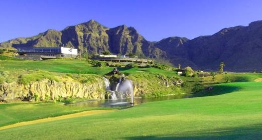Vista Golf y Club House